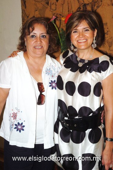 09092007
Angélica Jara y María Luisa de Tovar.