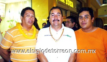 09092007
Jorge Aguirre, Sergio Sifuentes y Alberto Valdez.