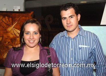 10092007
Adrián Gómez y Priscila Galván.