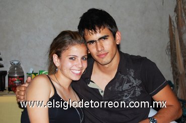 08092007
Adrián López y Ana García.