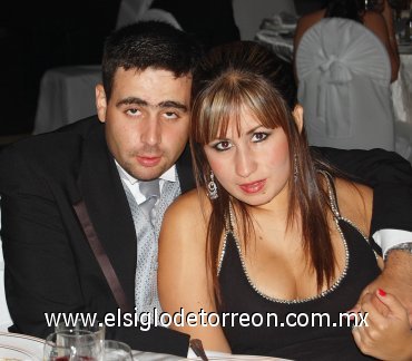 08092007
Alejandro Martínez y Lizbeth Tumoine.