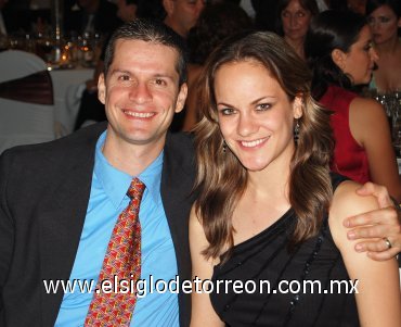 09092007
Jorge Milán y Susana López Barrio de Milán.