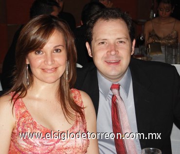 09092007
Luly López Barrio y Bernardo Castillón.