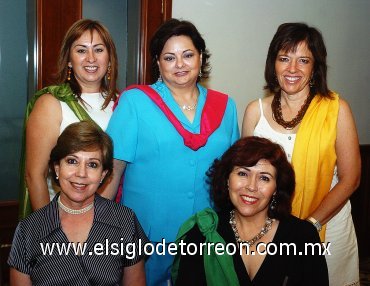 13092007
Alejandra Salas de Garza, Lula de Álvarez, Anita de la Mora, Susy de Rodríguez y Maru de Kort.