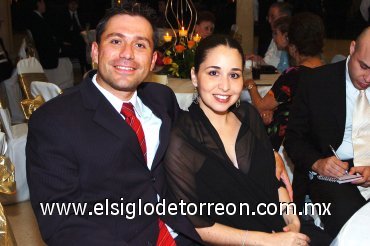 12092007
Israel Romero Rodríguez y Laura Dánae Carrillo Ramos.