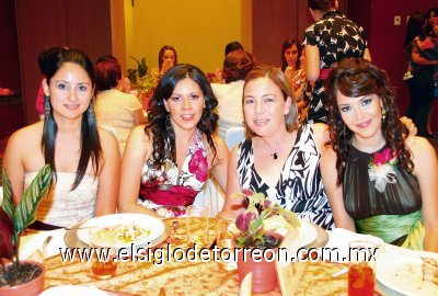 Janet García, Gaby Batres, Meche Rosales y Gloria Batres.