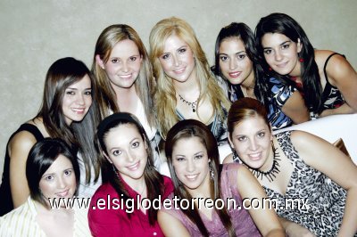 Daniela Rubio, Alicia Fernández, Daniela Bo Romo Castañeda, Laura Zermeño, Nuri Murra, Marisol Olivares, Fabiola Sotoluján, Daniela Graham y Claudia Fernández.