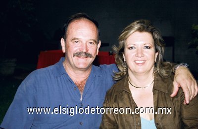 Roberto Villarreal Maíz y Patricia Vargas de Villarreal.