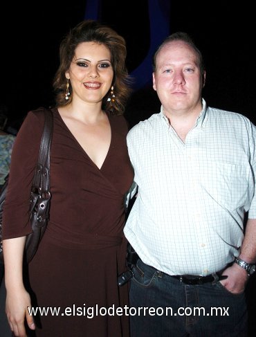 16092007
Guadalupe Treviño y Alfredo Madera.