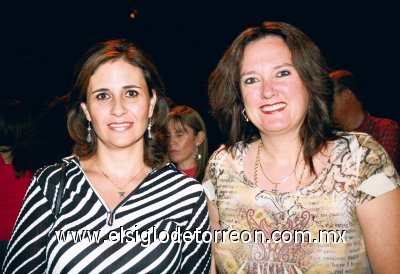 Ana Claudia Abusaid y María Mayela Villa.