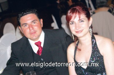 Eduardo González y Karla Eppen.