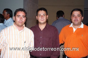 16092007
Alberto Magadán, Gerardo Viesca y Julio Tafoya.