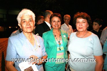16092007
Amparito Rivera, Vivi de la Peña y Victoria Acosta
