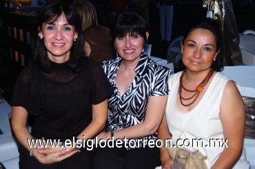 16092007
Gelis Molina de Romo, Laura García de Abraham y Alejandra Montellano de Mourey.