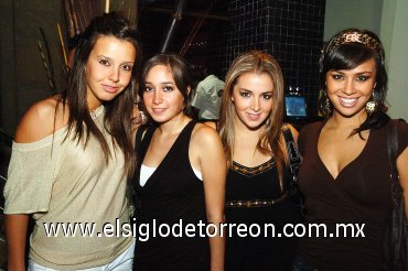 16092007
Laura Enríquez, Diana Ramírez, Norma Suárez y Natalia Ávalos.