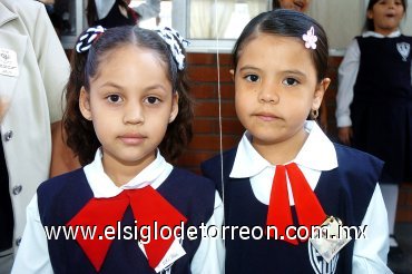 16092007
María Esther Carrillo y Brenda Espinoza.
