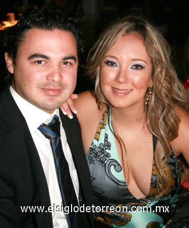 17092007
Jesús Villarreal y Jaqui Montes de Villarreal.