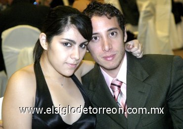 18092007
Cristina Álvarez y Daniel Garza.