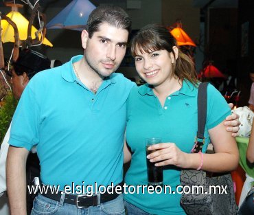22092007
Óscar Navarrete y Laura Abraham.