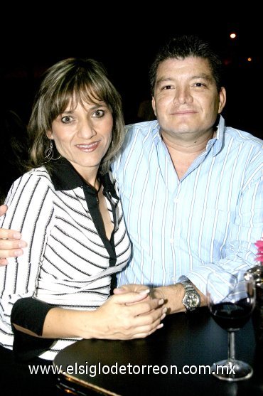 23092007
Gina y Manolo González