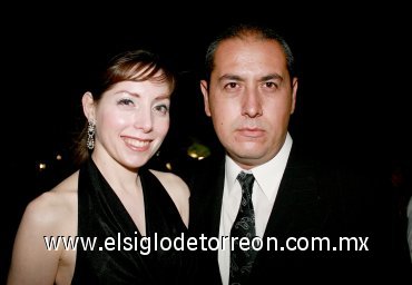 23092007
Leticia Villa de Garza y Carlos Fernando Garza