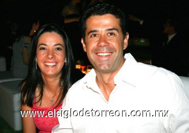 23092007
Marcela Armendáriz de Bustos y Fernando Bustos De la Peña
