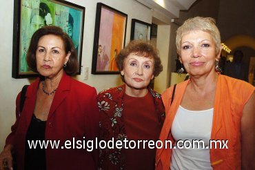 20092007
Esther Anaya, Gloria Banda y Rowena Morales.