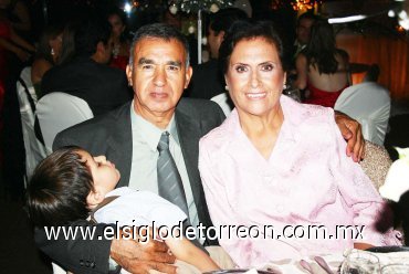 21092007
Jesús Emiliano Valenzuela y María del Carmen Guerrero.