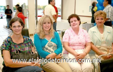 23092007
Mercedes Madero, Rosa Madero, Mirien Bleausteguigoitia y María Isabel Salcido