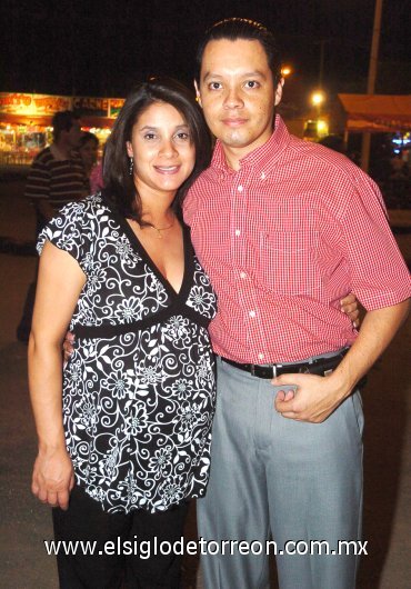25092007
Rosa Cecilia y José Luis Acosta.