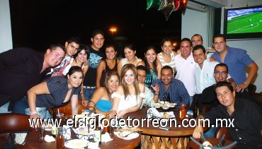 30092007
Lili, Hugo, Torito, Carlos, Amparo, Paloma, Alejandro, Rol, Chita, Eder, Ivonne, Dora, Juanjo, Fer, Mariana, Karla e Ituriel