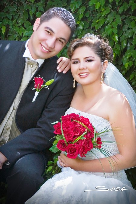 I.E. Raúl Ramírez Valadez e I.B.Q Diana Cázares Vargas unieron sus vidas en sagrado matrimonio en la parroquia de La Inmaculada Concepción, el sábado siete de julio de 2007. 

Estudio Sosa
