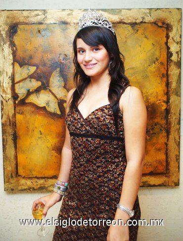 04102007
Fernanda López Rodríguez, reina del Club Campestre Torreón.