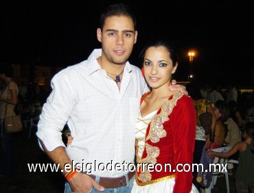 05102007
Hugo Anaya y Pily González Moncholi.