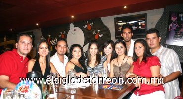 09102007
Mónica, Carlos, Selene, Aliana, Ely, Gerardo, Ivonne, Daniel y Ulises.