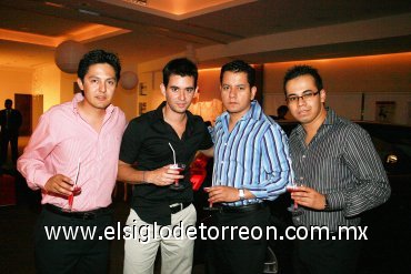 11102007
Marcos A. Ruiz Hernández, Alejandro García Ávalos, Armando Martínez y Miguel Ángel Jiménez.