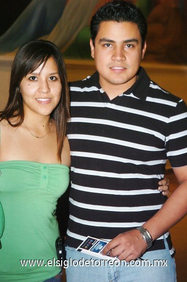 09102007
Luis Villalba y Verónica Campos.