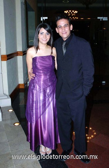 10102007
Dania Barraza y Sergio Salazar.