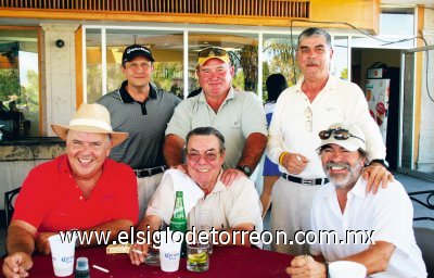 Javier Peña, Ernesto Bredée, Hugo Lozano, Héctor Flores, Ernesto Olhagaray y Sirahuen Salum.