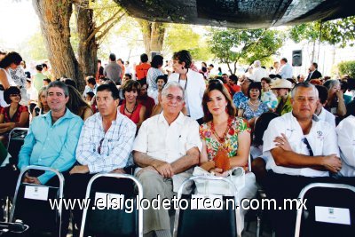 Ignacio Chacón, Fernando Félix Aizcorbe, Alberto González Domene, Ana Cristina González de Bremen y Antonio P. González Dueñes.