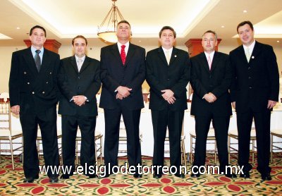 Sembradores de Torreón
Guillermo Diez, Gabriel Viesca, Gabriel Calvillo, Jesús Tumoine, Carlos Tovalín, Enrique Silveyra, Javier González y Benjamín Tumoine.