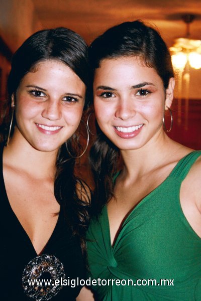 Cecy Hernández y Diana Gallardo.