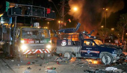 Los hospitales de Karachi se desbordaron de heridos y los servicios de emergencia estaban en alerta roja.