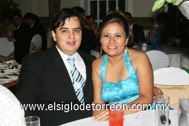 12102007
Jorge Pérez Vázquez y Mayela Delgado Fematt.