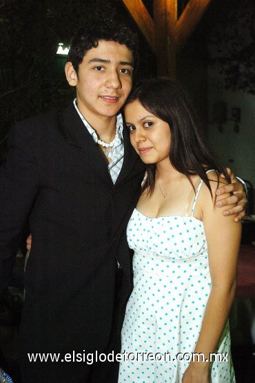 12102007
Rogelio Núñez y Mónica Román.
