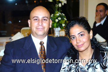 16102007
Ricardo López Faudoa y Karla Cossío.