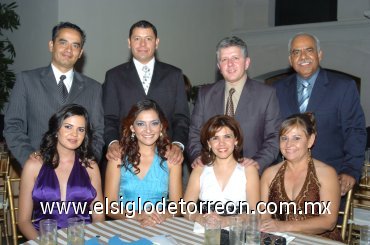 21102007
Arturo Becerril, Patricia Díaz, Guillermo Mena, Isabel Montalbo, Xavier Piña, Jovita de Piña, Jaime Rodríguez y Mara Niño.