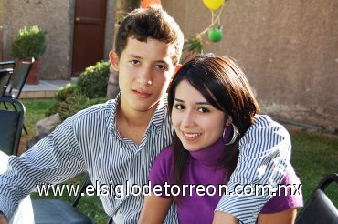 26102007
Édgar Maldonado y Sarahí Betancourt.