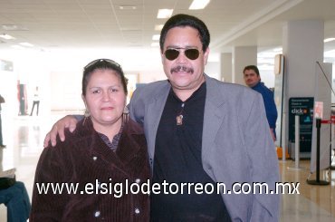 26102007
Carmen y Jorge Núñez viajaron a Los Ángeles, California.