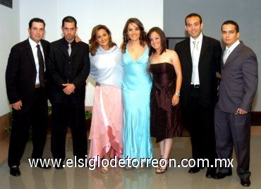 30102007
Román Cepeda, Mario Armendáriz, Érica García Mora, Sandra y Andrea Martínez, Fernando Álvarez y Alejandro Cisneros.